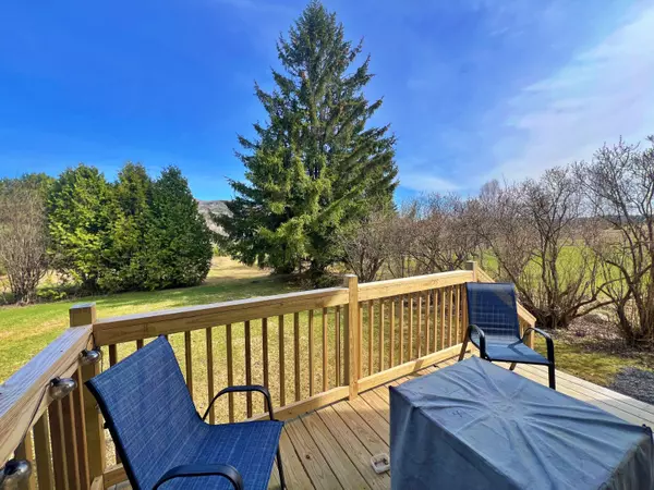 Fort Kent, ME 04743,99 St John RD