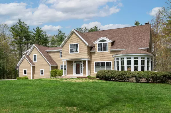 16 Tall Pines Way WAY, York, ME 03909