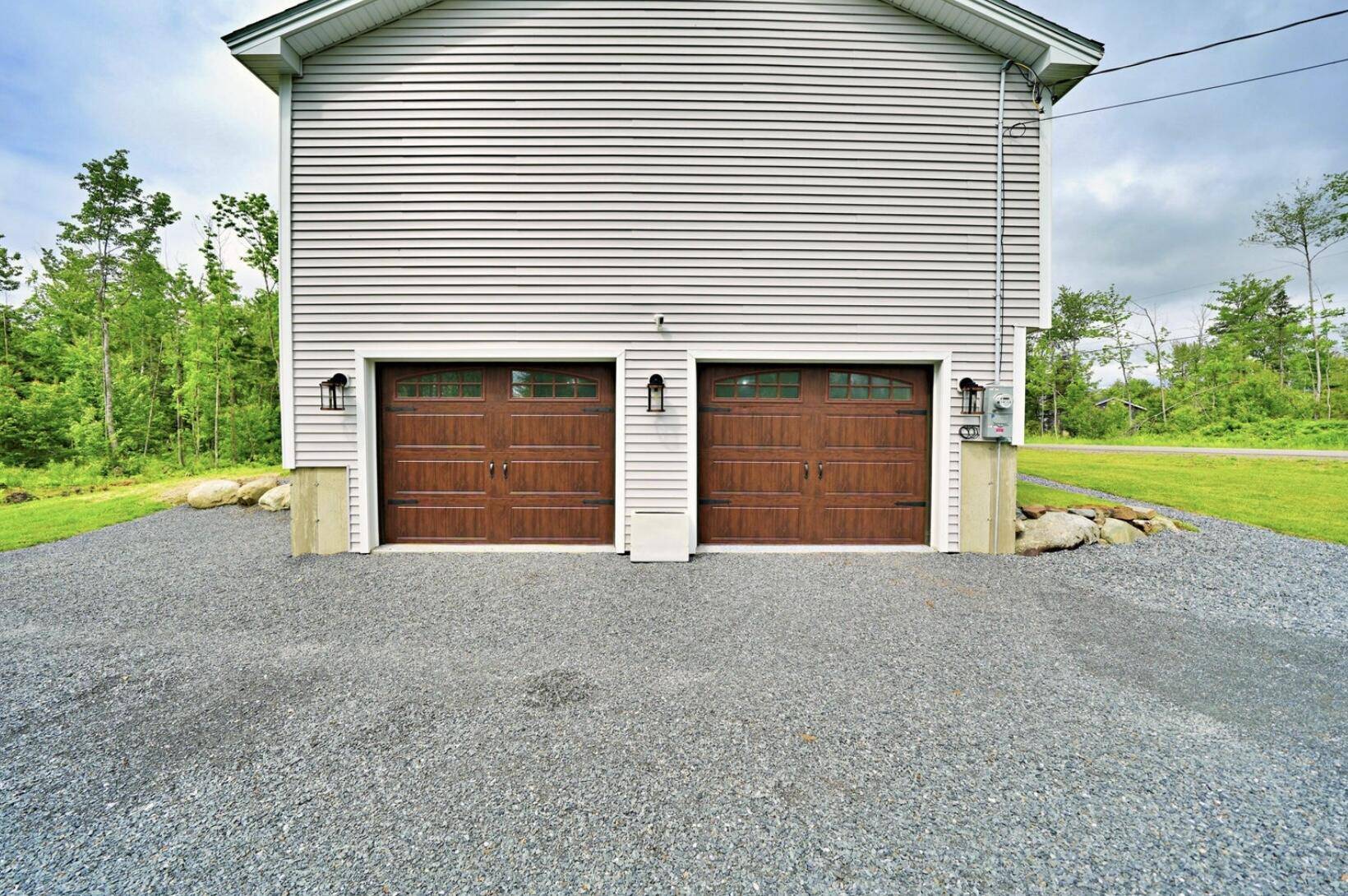 Levant, ME 04456,64 Lindsay DR