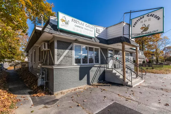 Portland, ME 04103,1435 Forest AVE