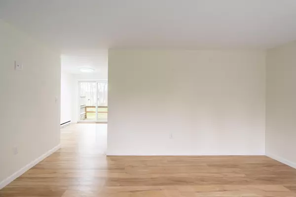 Cape Elizabeth, ME 04107,3 Great Pond TER #3