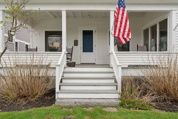 Wells, ME 04090,60 Grove ST