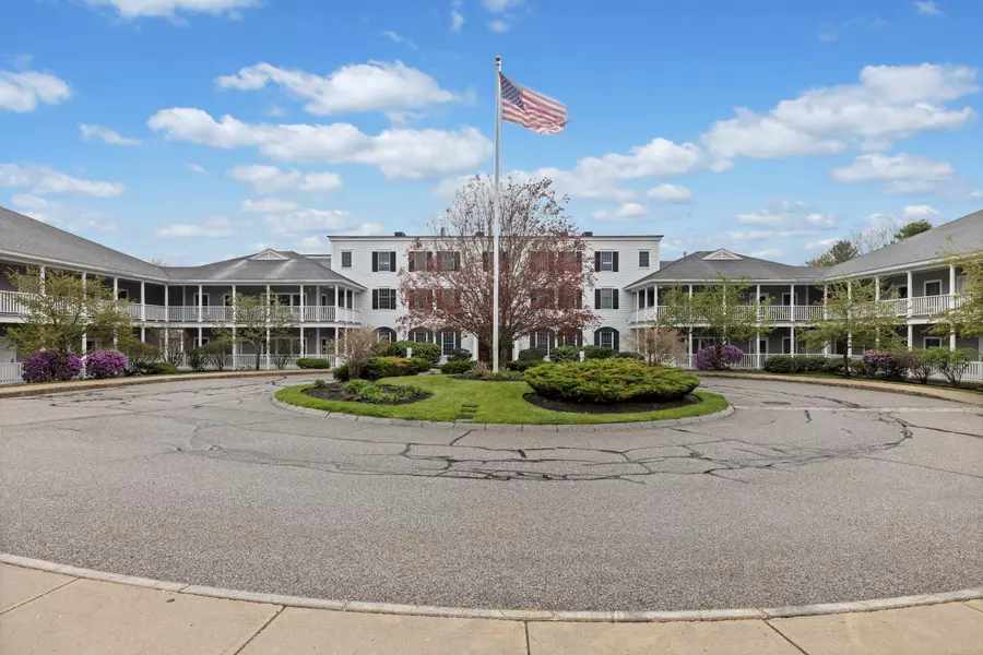 106 Farragut WAY #370, Kennebunk, ME 04043