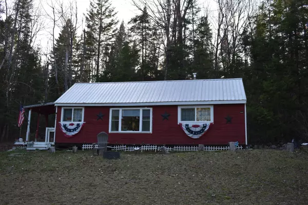 605 Park RD, Winn, ME 04495