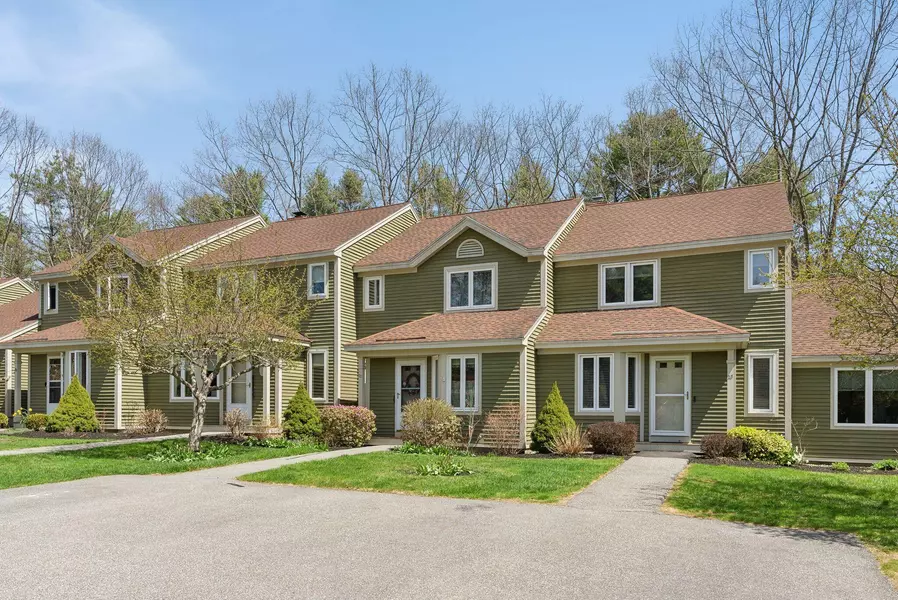 22 Willowood LN #22, Scarborough, ME 04074