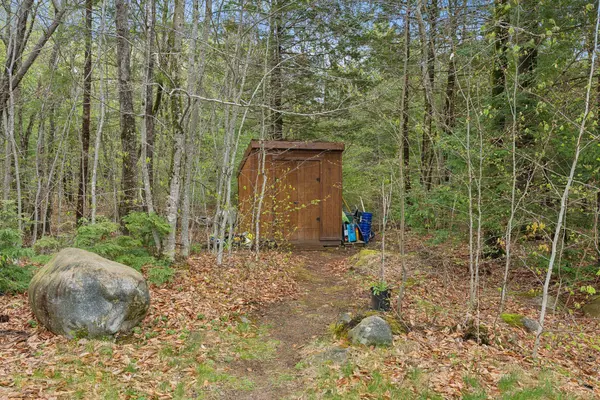 Standish, ME 04084,641 Chadbourne RD