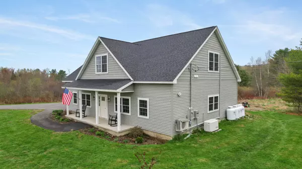 Hampden, ME 04444,6 Bowen DR