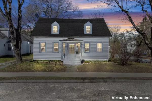 43 Harrison AVE, Gardiner, ME 04345