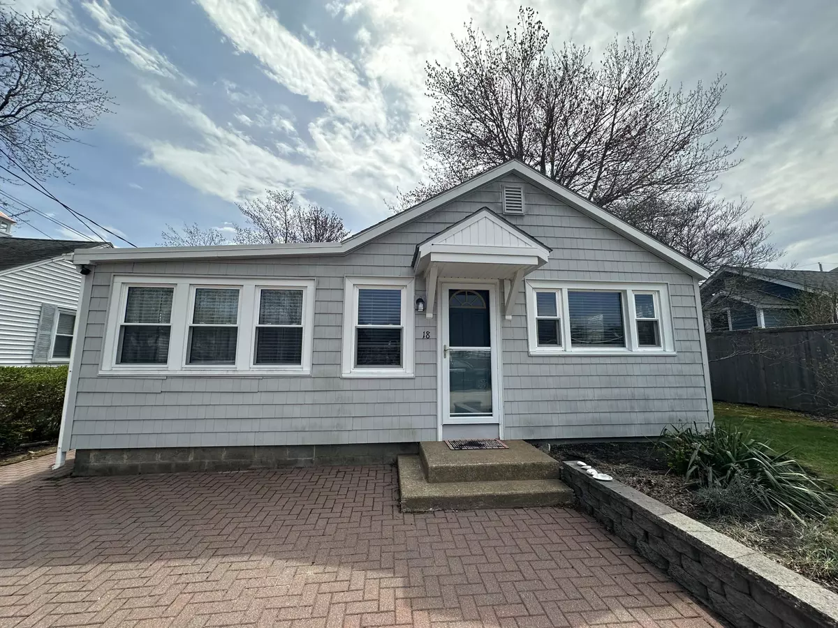 Ogunquit, ME 03907,18 Ocean ST