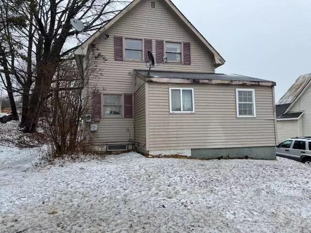 200 Free ST, Dexter, ME 04930