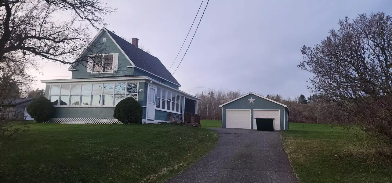 47 Riverside AVE, Fort Fairfield, ME 04742