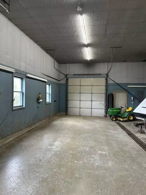 Newburgh, ME 04444,2232 Carmel Road North