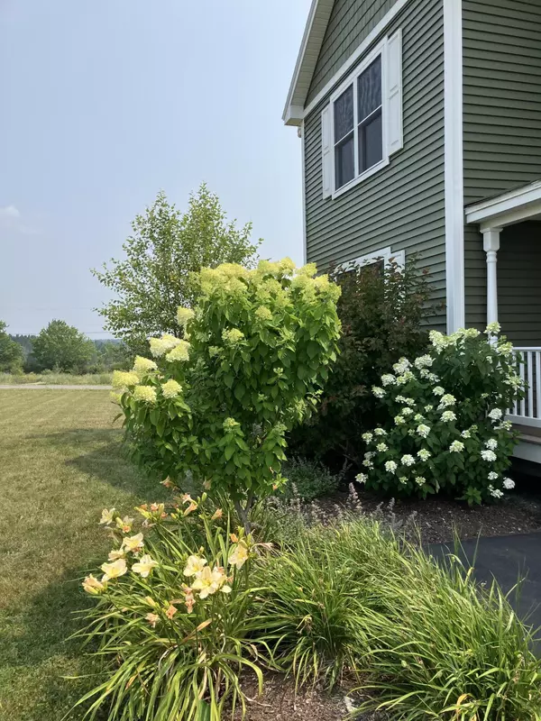 Hermon, ME 04401,111 Amberside DR