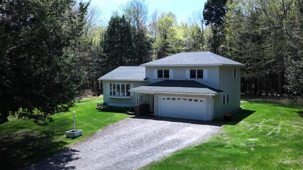 104 Wilderness DR, Medway, ME 04460