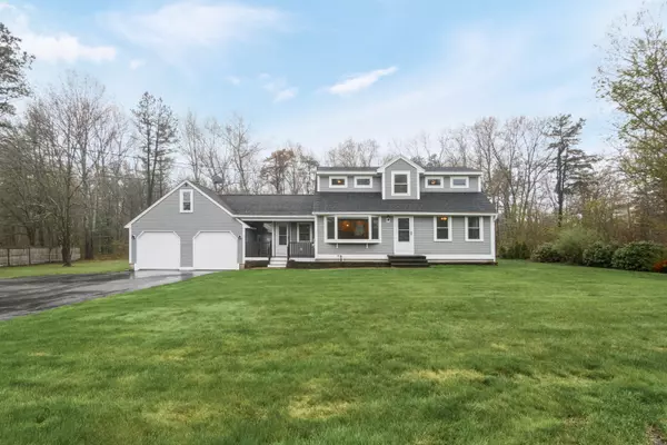 Kennebunk, ME 04043,8 Clear Brook XING