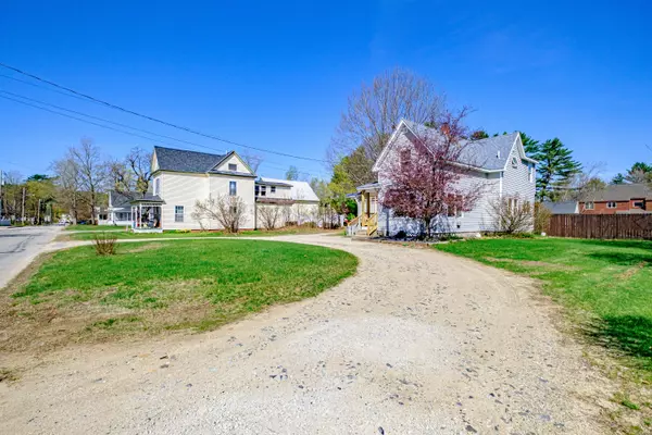 Norway, ME 04268,32 Tucker ST