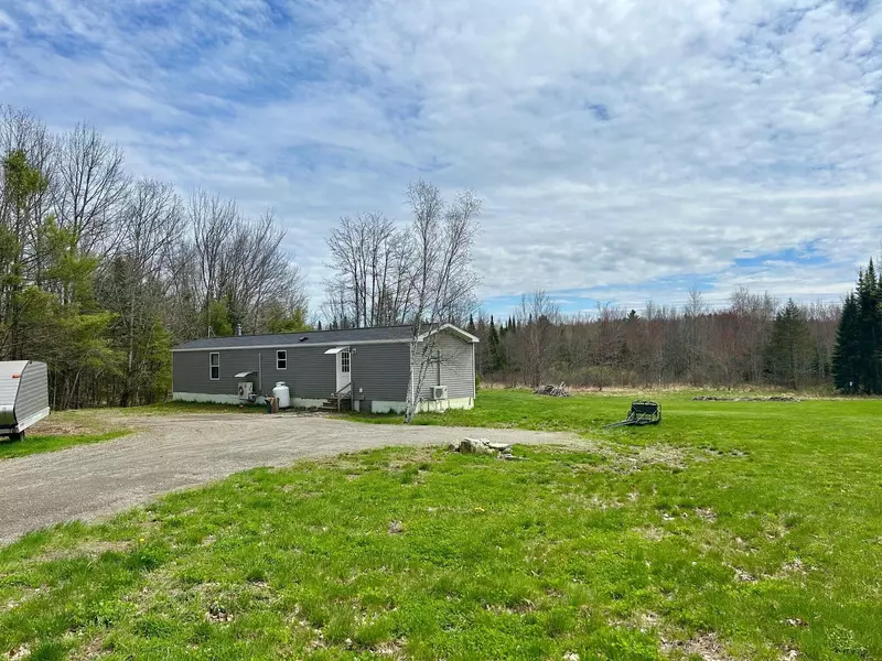 207 Patricktown RD, Somerville, ME 04348