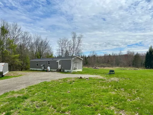 207 Patricktown RD, Somerville, ME 04348