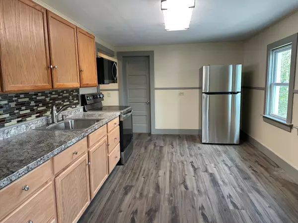 Southwest Harbor, ME 04679,72 Seal Cove RD