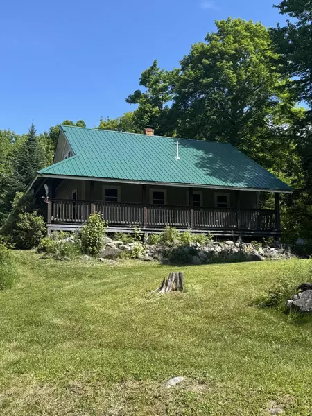 331 Flagstaff Lake Overlook RD, Carrying Place Town Twp, ME 04961