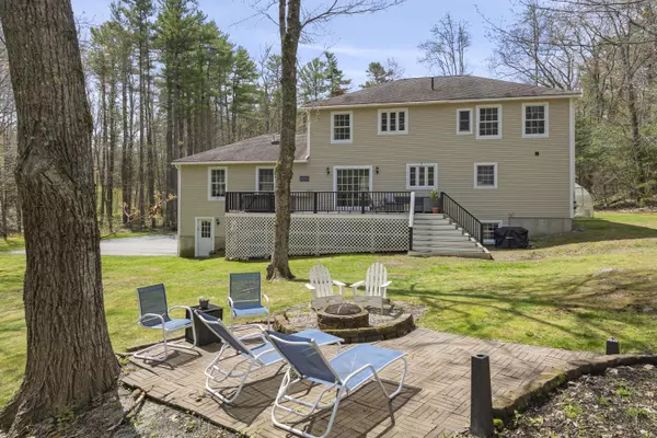 110 Perkins Point RD, Newcastle, ME 04553