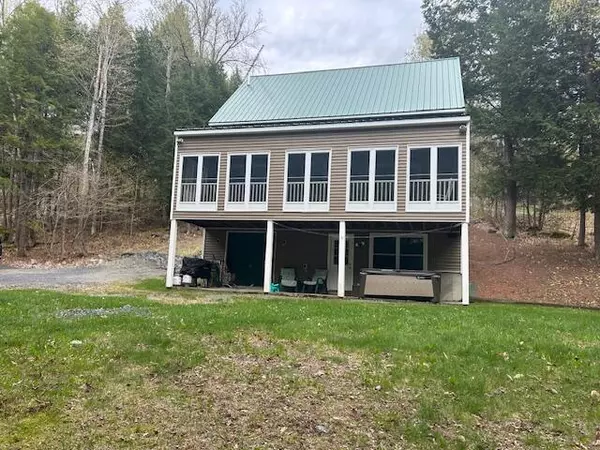 119 Sunset DR, Sebec, ME 04481