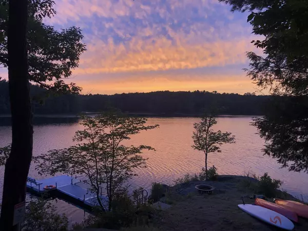 Bristol, ME 04539,1 McCracken LN