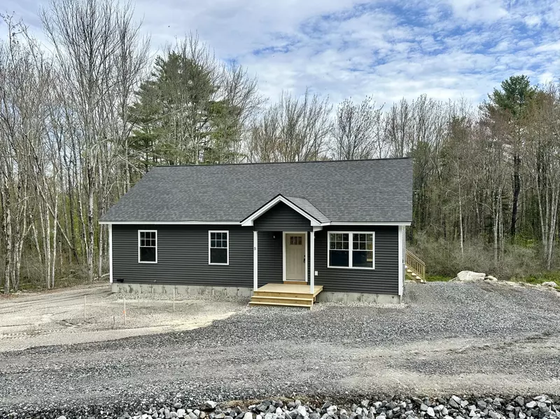 5 Leland's LN, Gray, ME 04039
