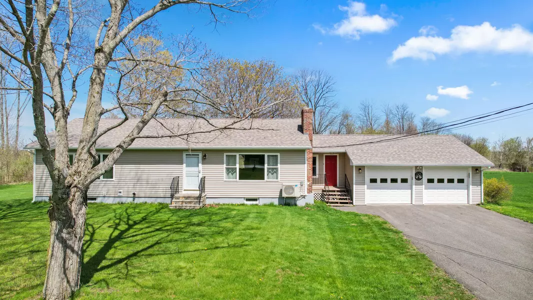 368 Skowhegan RD, Fairfield, ME 04927