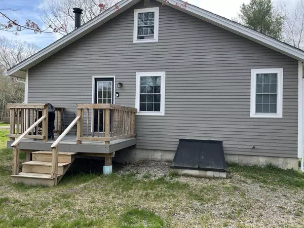 Orland, ME 04472,6 Gully Brook LN