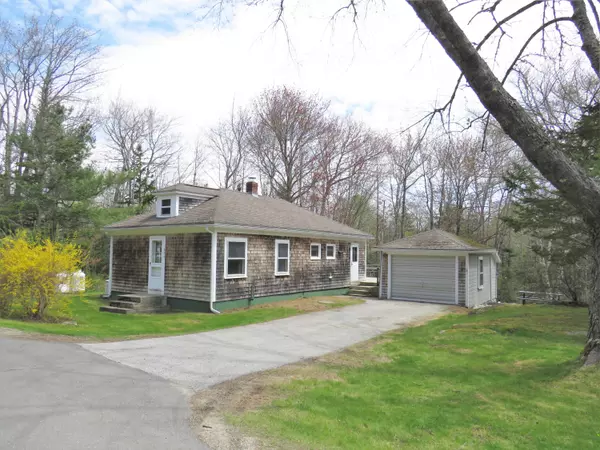 204 Clark Island RD, Saint George, ME 04859