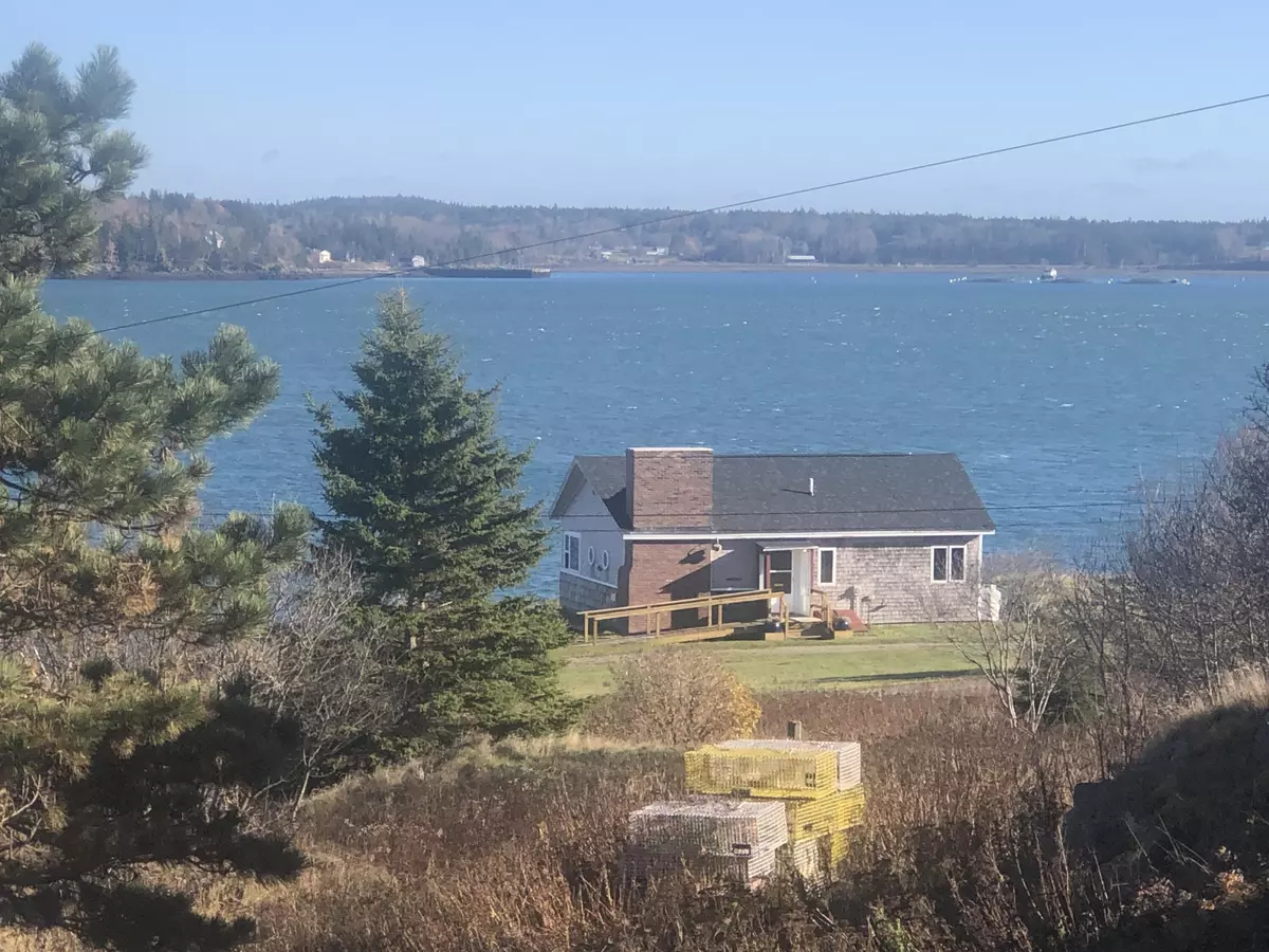 Eastport, ME 04631,2 Pleasant ST