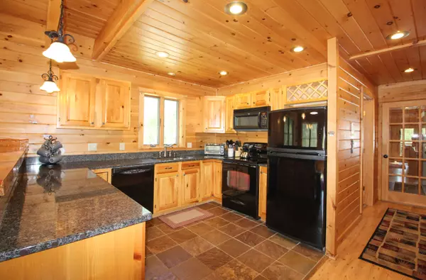 Greenwood, ME 04255,13 Powder Ridge LN