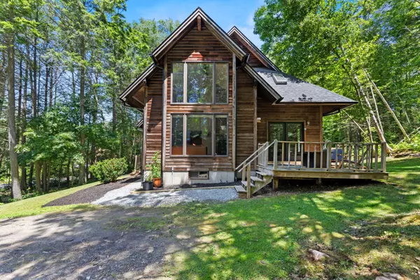 10 Sabino RD, West Bath, ME 04530