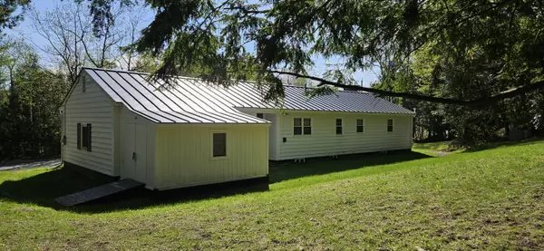 Rumford, ME 04276,645 Kennebec ST