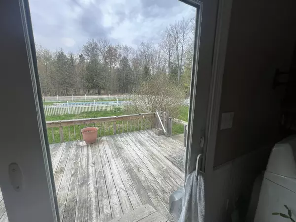 Medway, ME 04460,68 Wilderness DR