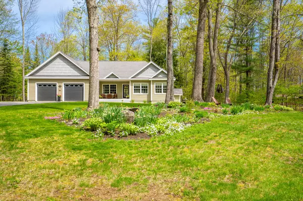 Gorham, ME 04038,68 Mclellan RD