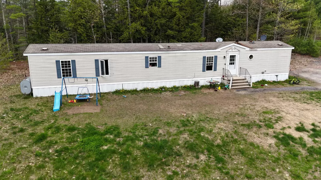 48 Aiden DR, Sabattus, ME 04280