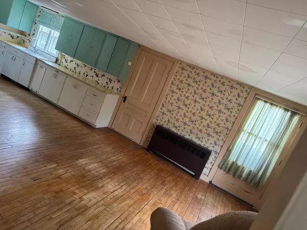 Eastbrook, ME 04634,6 Mcdevitt LN