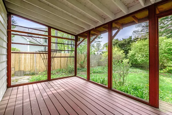 South Portland, ME 04106,9 Charlotte ST