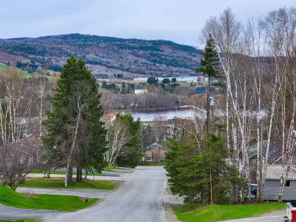 Fort Kent, ME 04743,41 1st AVE