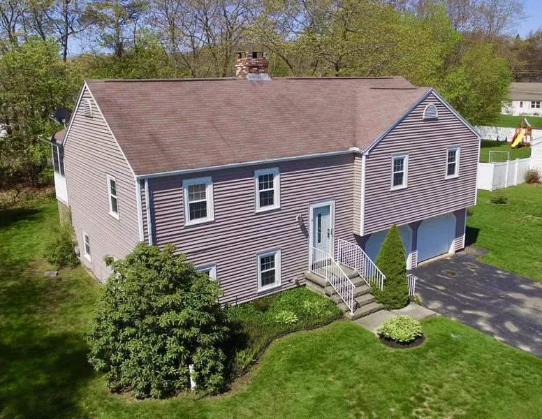 3 Ole Musket RD, Scarborough, ME 04074