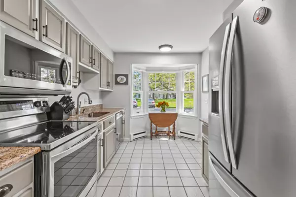 Portland, ME 04103,11 Cresfield TER #11