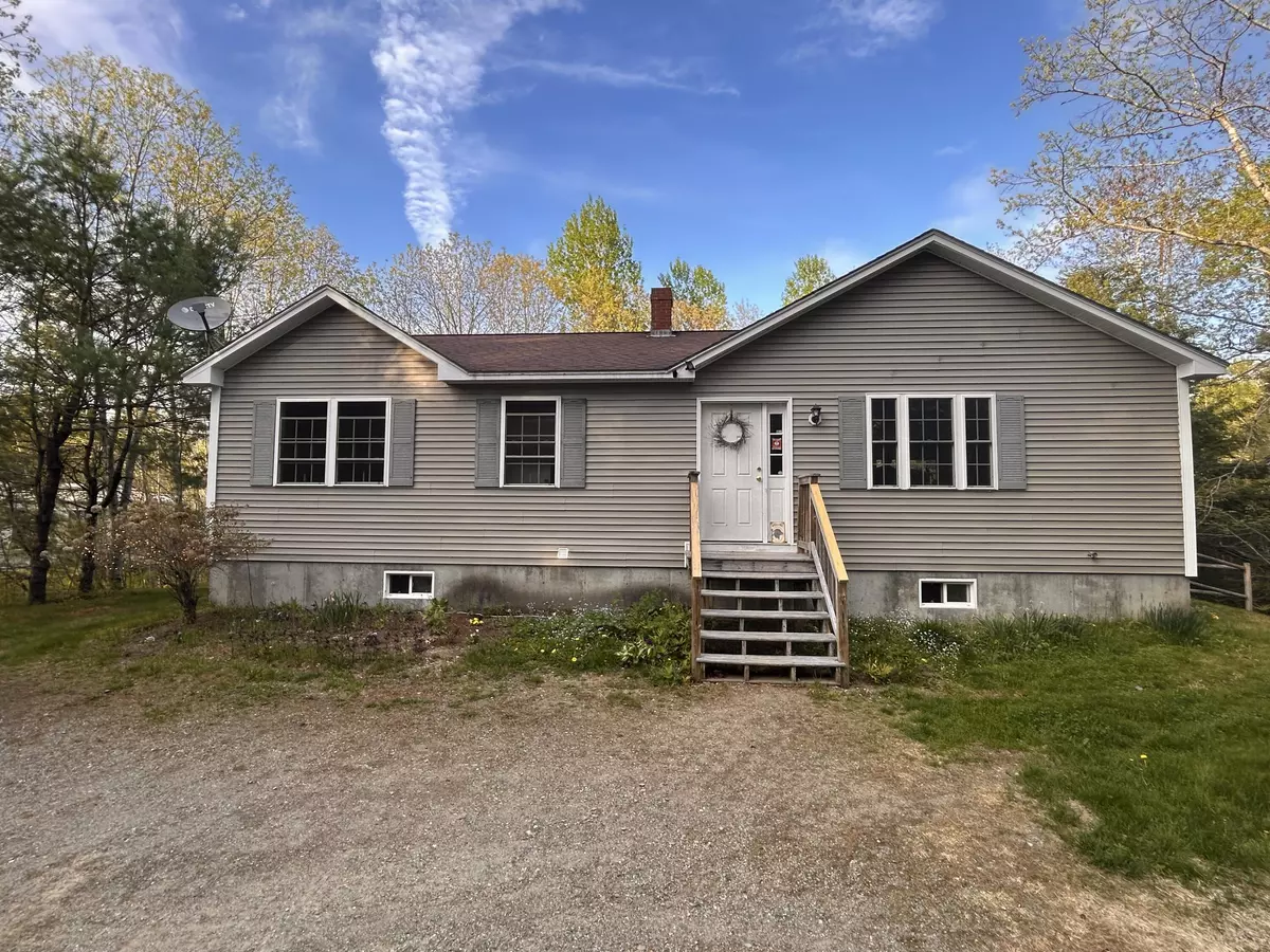 Lincolnville, ME 04849,537 Slab City RD