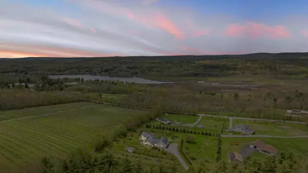 Alfred, ME 04002,30 Apple Hill VW