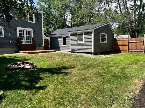 Saco, ME 04072,456 Ferry RD