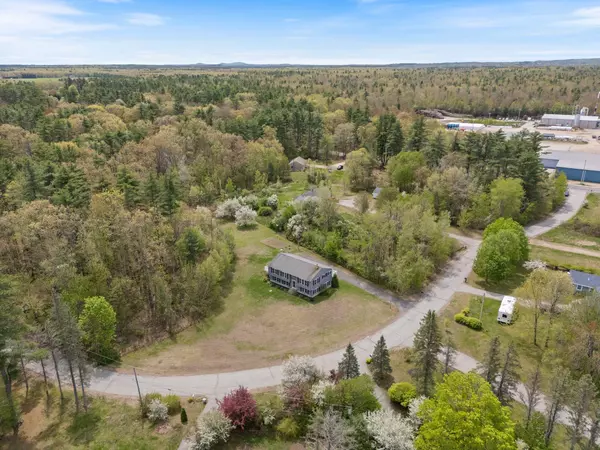 Sanford, ME 04073,25 Fairview DR