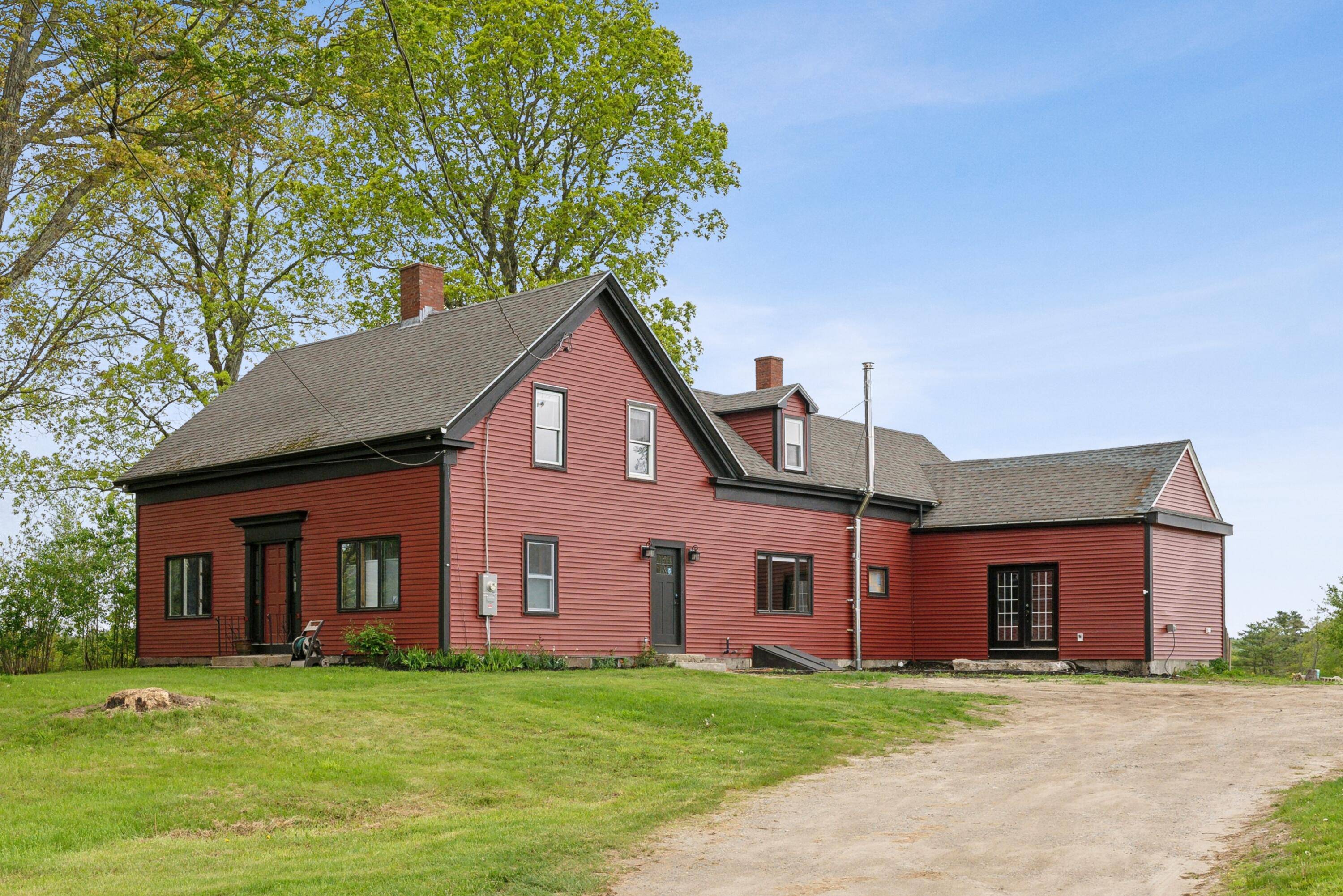 692 South ST, Biddeford, ME 04005