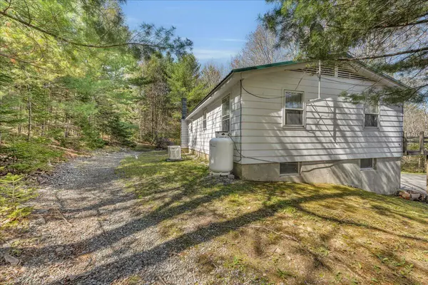 Mount Desert, ME 04660,1270 Main ST