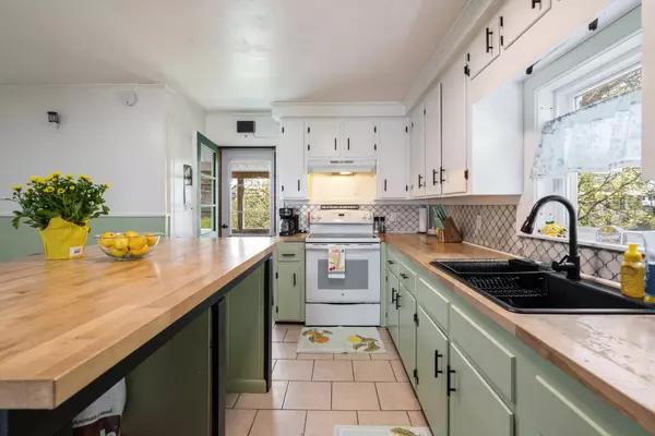 31 King ST, Waterville, ME 04901